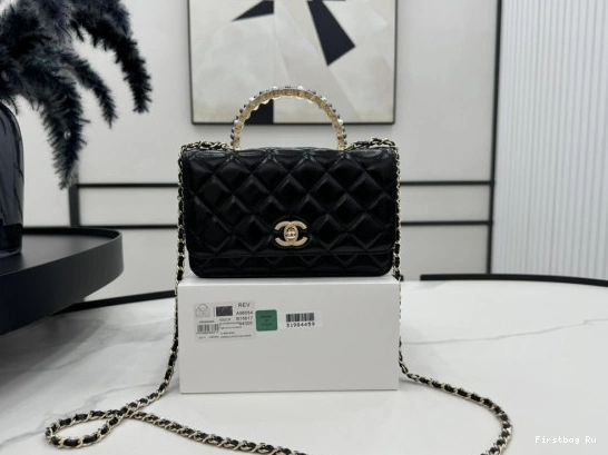 WOC-19CM CHANEL 0817